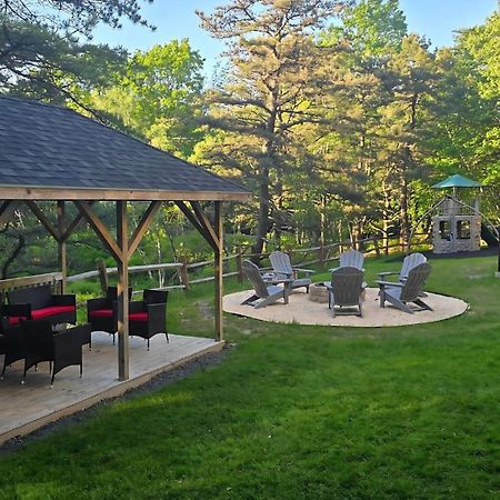 Peaceful Pocono Home With Hot Tub, Gym, & Office Long Pond Dış mekan fotoğraf