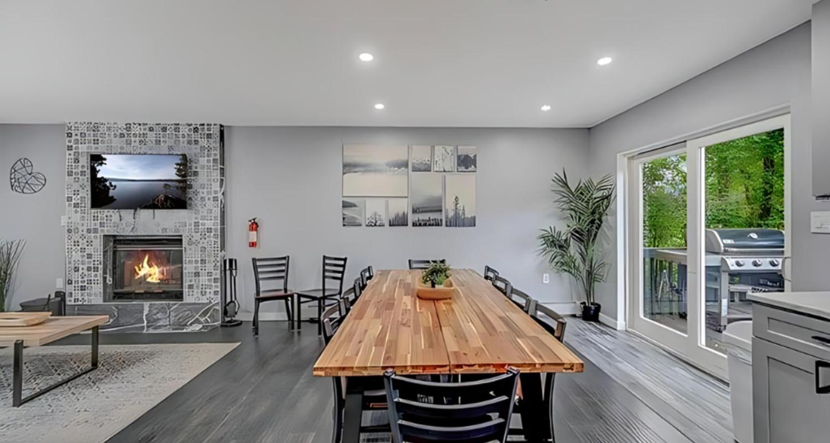 Peaceful Pocono Home With Hot Tub, Gym, & Office Long Pond Dış mekan fotoğraf