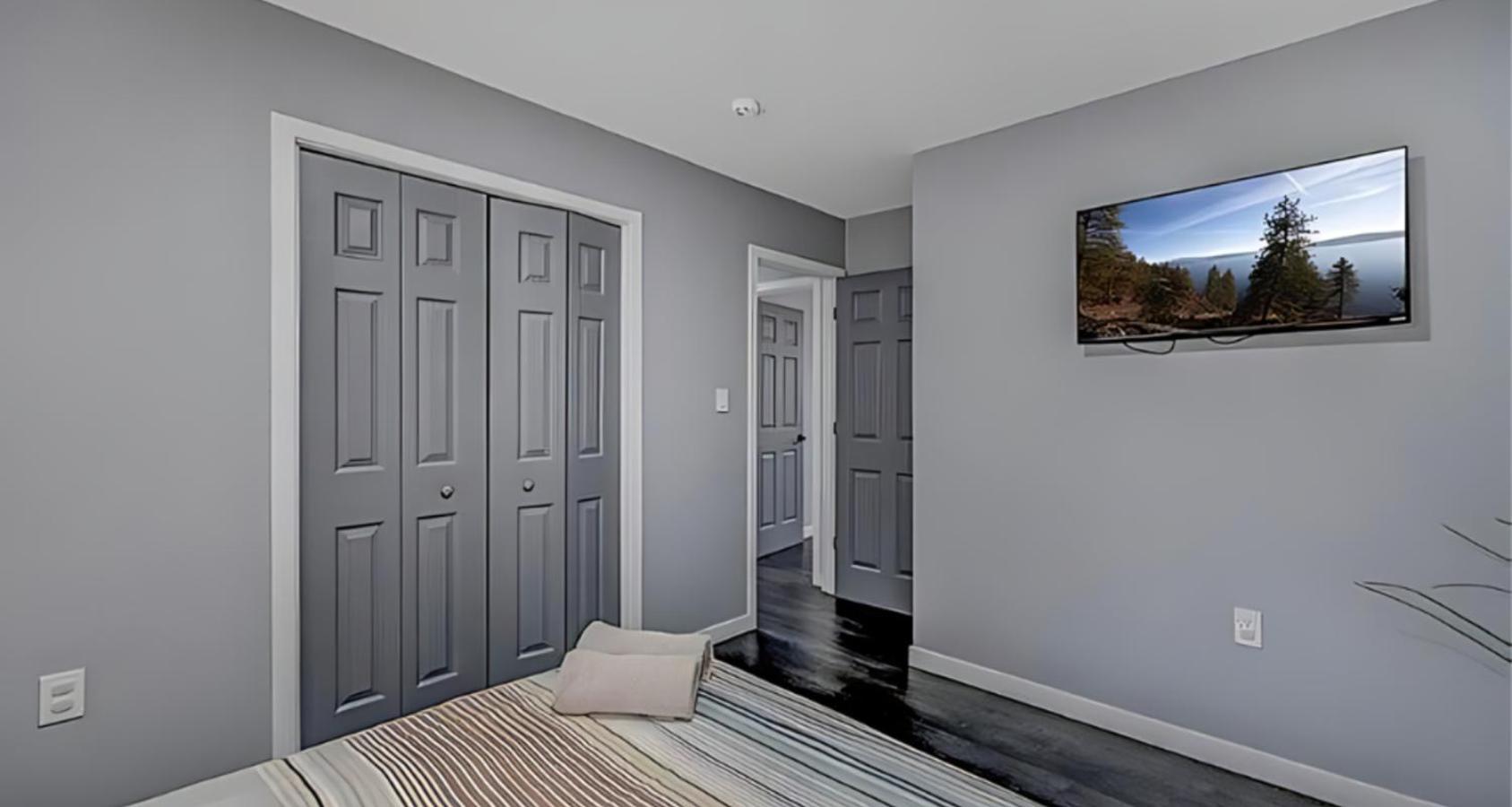 Peaceful Pocono Home With Hot Tub, Gym, & Office Long Pond Dış mekan fotoğraf