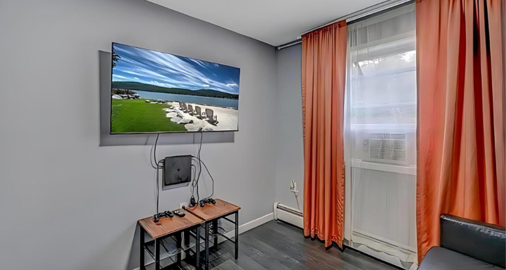 Peaceful Pocono Home With Hot Tub, Gym, & Office Long Pond Dış mekan fotoğraf